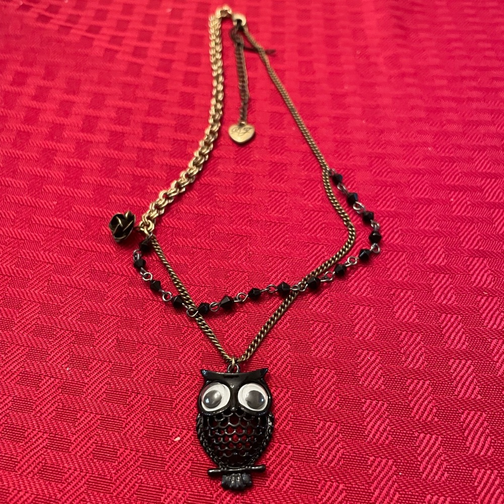 Betsey Johnson necklace